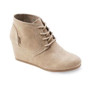🌸Route 66-size9 Taupe 2.5”Wedge Bootie.🌸